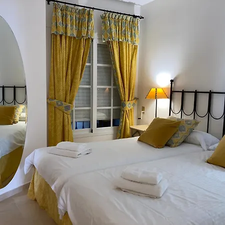 Apartamento Isla De Poniente Puerto Marina Benalmádena